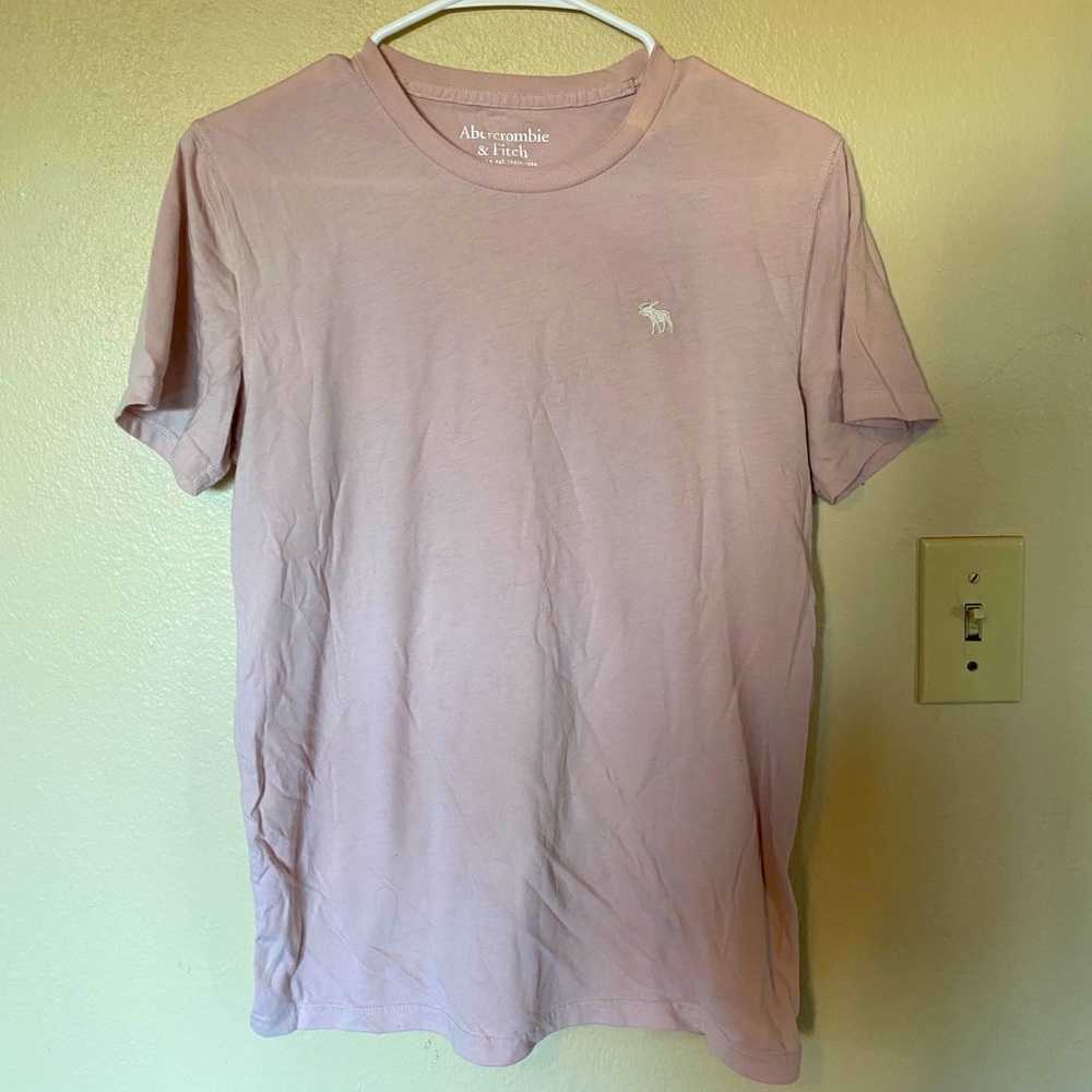 Abercrombie tshirt